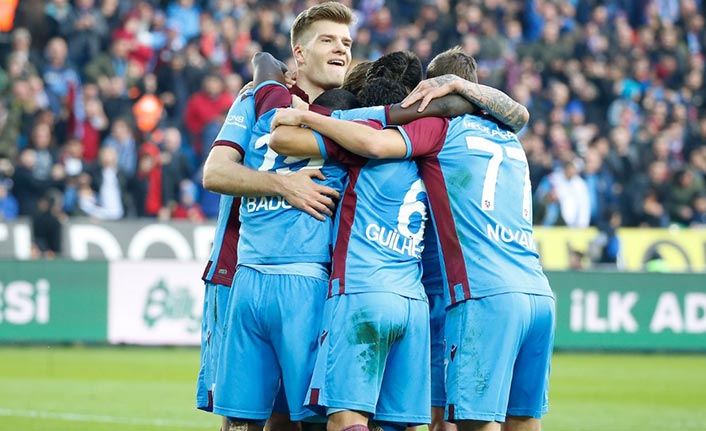 Trabzonspor ilk 7'nin de lideri