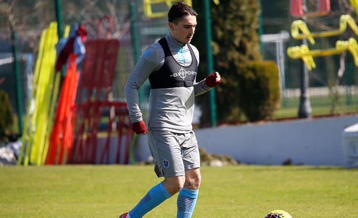 Trabzonspor'da futbolculara Abdülkadir Ömür uyarısı