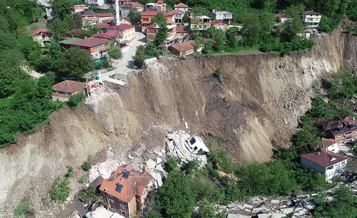 Ordu'da heyelanlar tedirgin ediyor