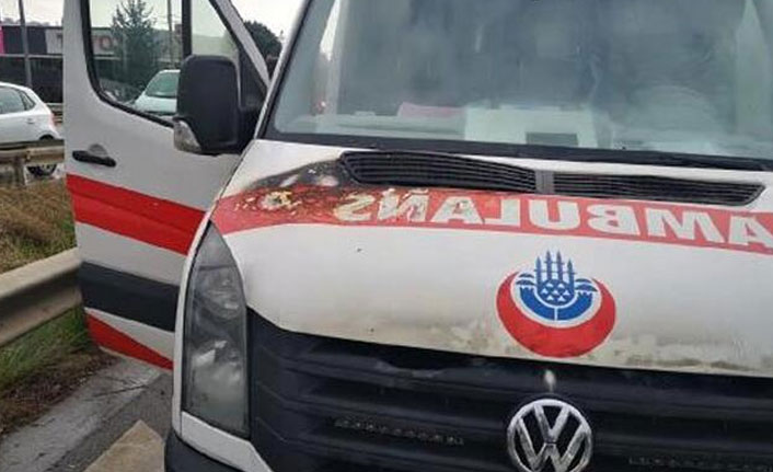 E-5’te korkutan ambulans yangın!