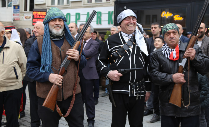 Artvin'de kurtuluşun 99. yılı kutlandı