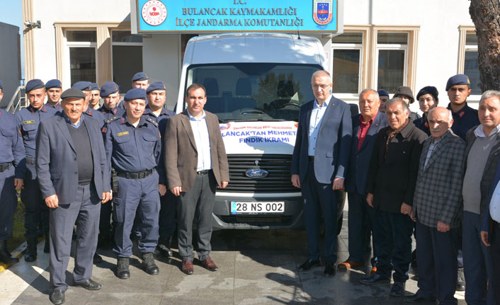 Giresun'dan Mehmetçiğe 1 ton fındık