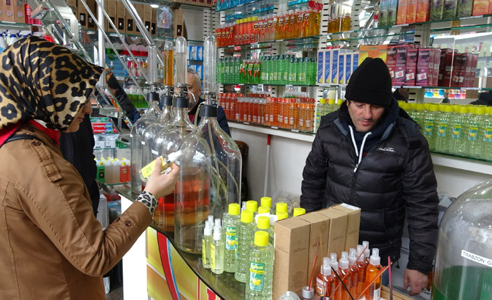 Trabzon'da kolonya stokları bitti