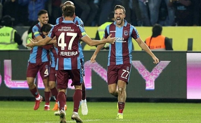 Trabzonspor'un bekleri parlıyor