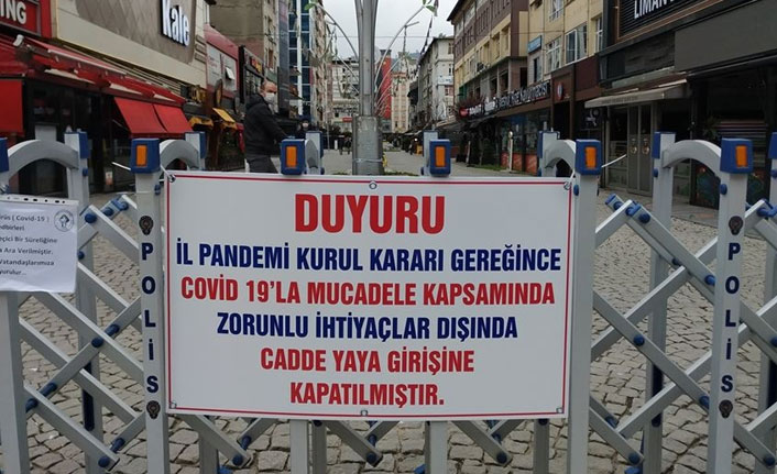 Rize'nin kalabalık caddelerine giriş yasaklandı