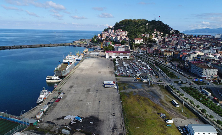 Giresun Limanında faaliyetler aralıksız sürüyor