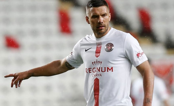 Podolski: Eğer Trabzonspor şampiyon ilan edilirse...