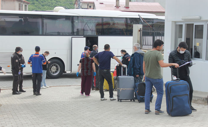 Almanya'dan Giresun'a getirildiler! Karantinaları tamamlandı