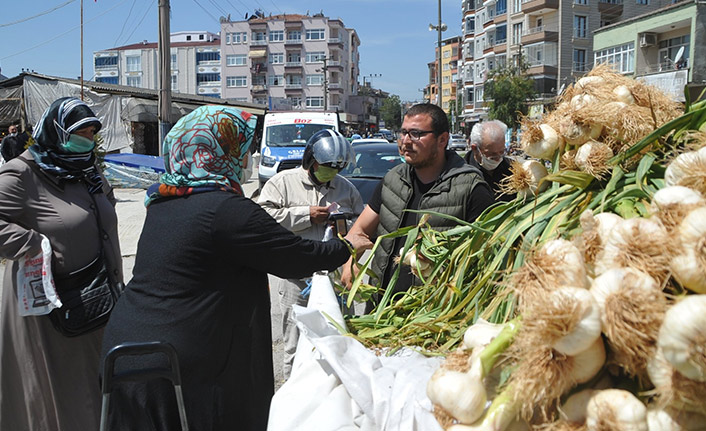 Samsun'da ucuz sarımsak sırası