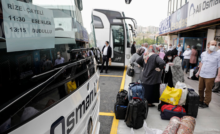 İstanbul'dan onlarca otobüsle çay yolculuğu