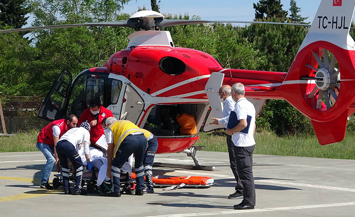 Felç geçiren hastaya ambulans helikopter yetişti