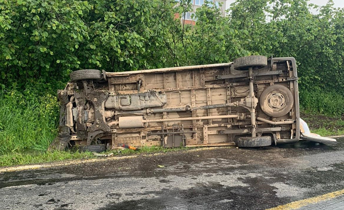 Ordu’da minibüs devrildi: 9 yaralı