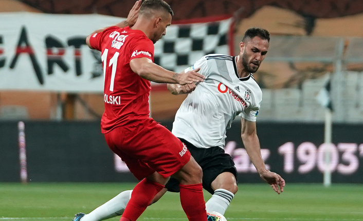 Beşiktaş Antalyapor'ya mağlup oldu