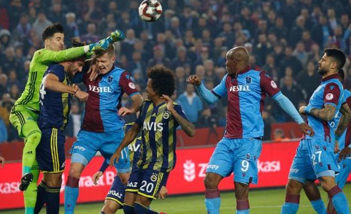 Trabzonspor'un muhtemel Fenerbahçe 11'i