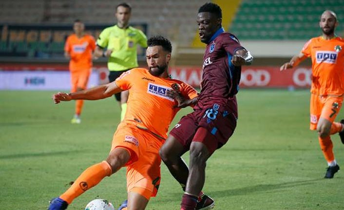 Trabzonspor şampiyonluk umudunu kaybetmedi