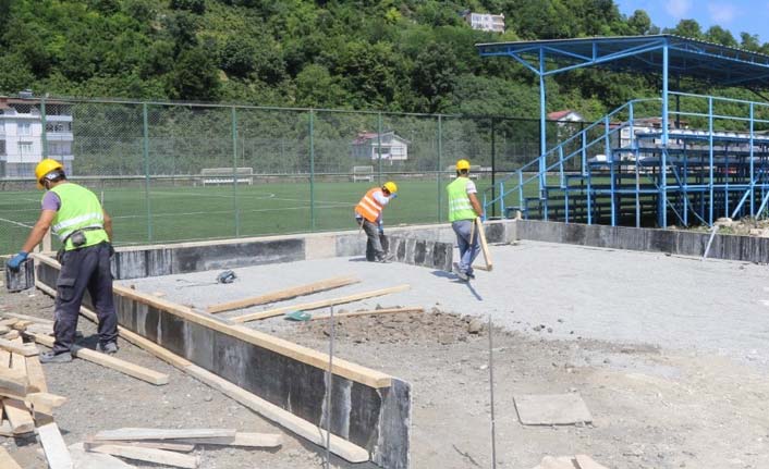 Perşembe Stadı'na soyunma odası yapılıyor