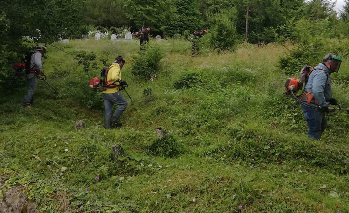 Ordu’da mezarlıklarda bayram hazırlığı