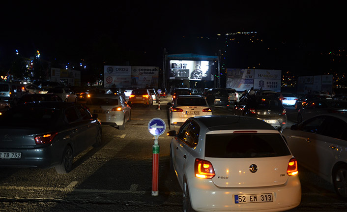 Ordu’da beyaz perde sokağa taşındı