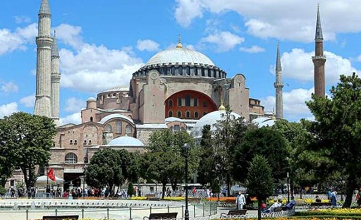 Ayasofya Camii'nde tarihi gün