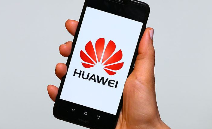 ABD'den Huawei'nin bazı çalışanlarına vize yasağı