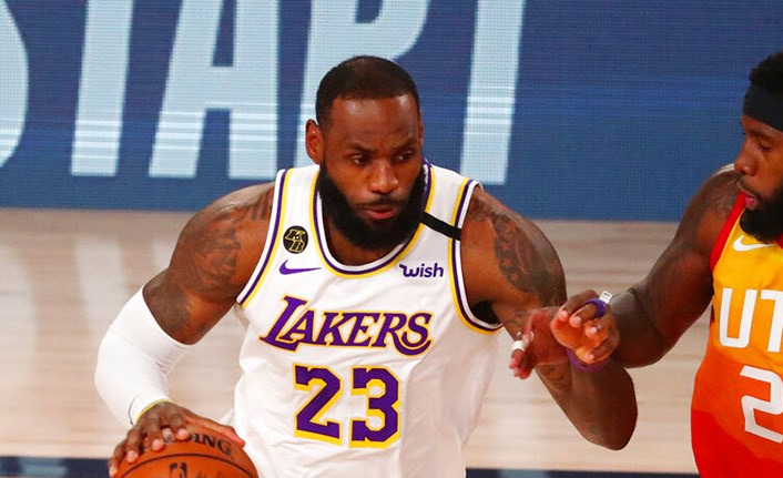 Los Angeles Lakers liderliği garanti altına aldı