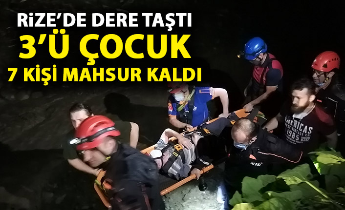 Rize'de dere taştı! Evlerinde mahsur kalanlar kurtarıldı