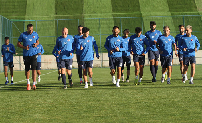 Hekimoğlu Trabzon Erzurum kampına başladı