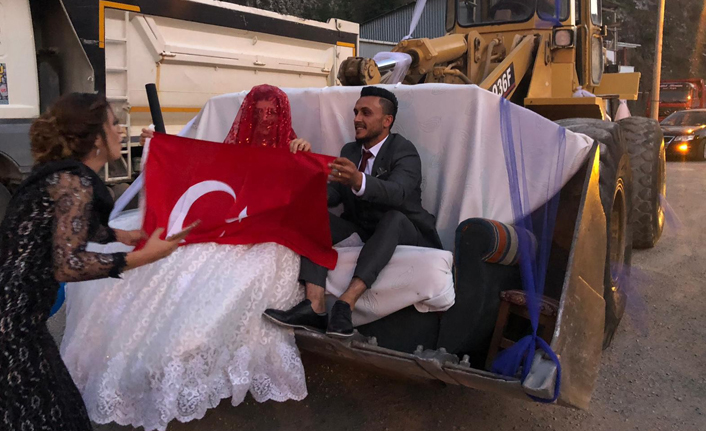 Gümüşhane'de şaşırtan görüntü! Damat gelini evinden bakın nasıl aldı