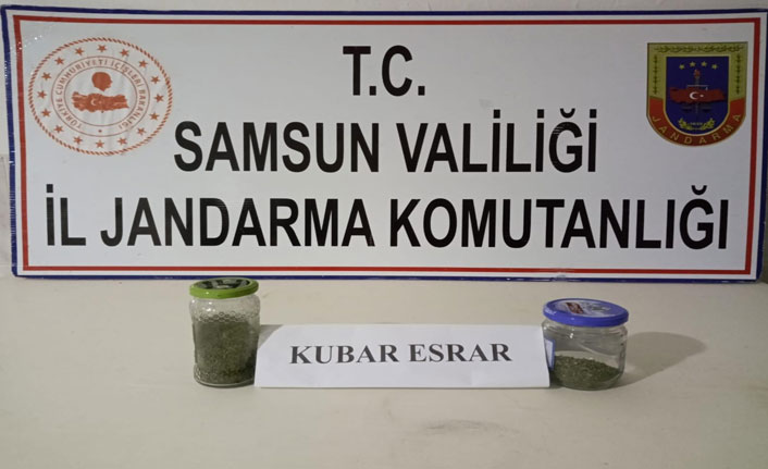 20 gram toz esrar maddesi ele geçirildi