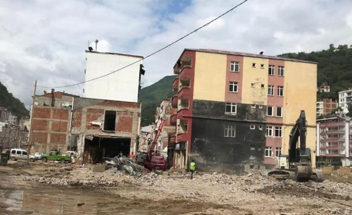 Dereli yeniden inşa ediliyor