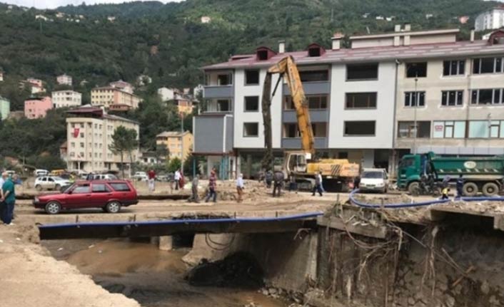 Giresun'da selden etkilenen afetzedelere destek