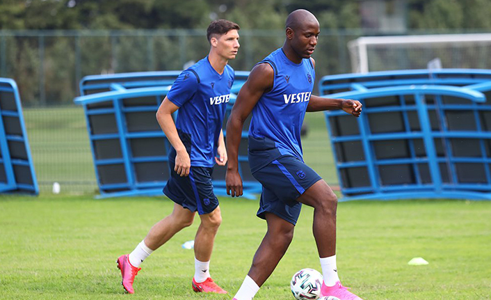 Benik Afobe ilk antrenmanına çıktı