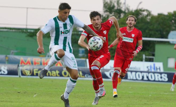 Giresunspor , Boluspor'u 2-1 mağlup etti