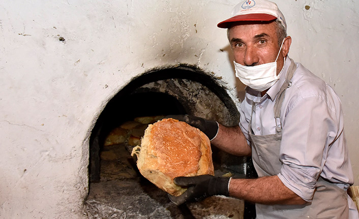 Bu ekmek 200 yıllık ekşi mayayla yapılıyor