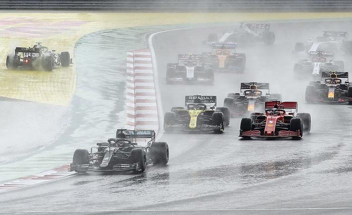 Formula 1 Türkiye Grand Prix'sinde kazanan belli oldu! Dünya şampiyonluğu...