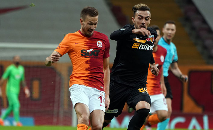 Galatasaray Kayserispor ile barebere