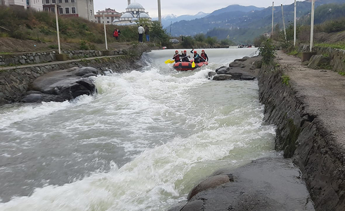 Ordulu sporcular rafting eğitimi için Rize’de