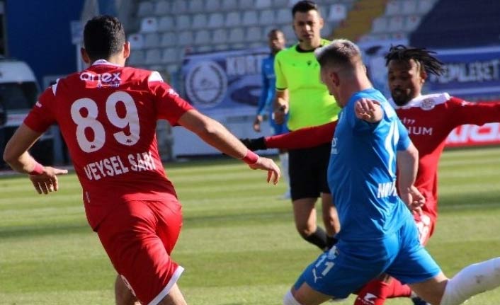 Erzurumspor ve Antalyaspor puanları paylaştı