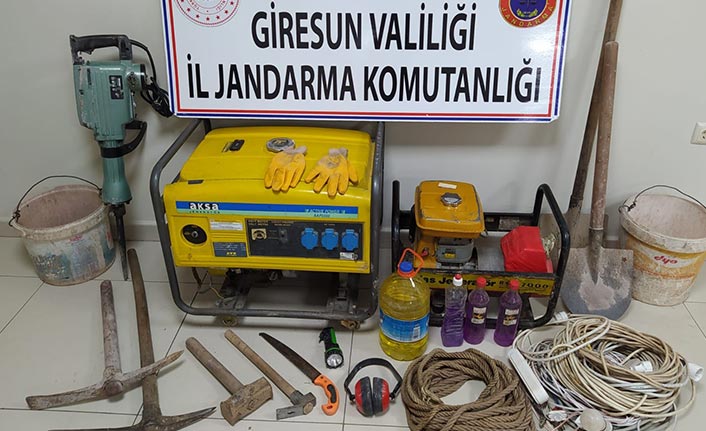 Giresun’da izinsiz kazıya suçüstü