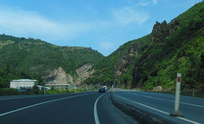 Trabzon Maçka yolunda çalışma. 11 Aralık 2020