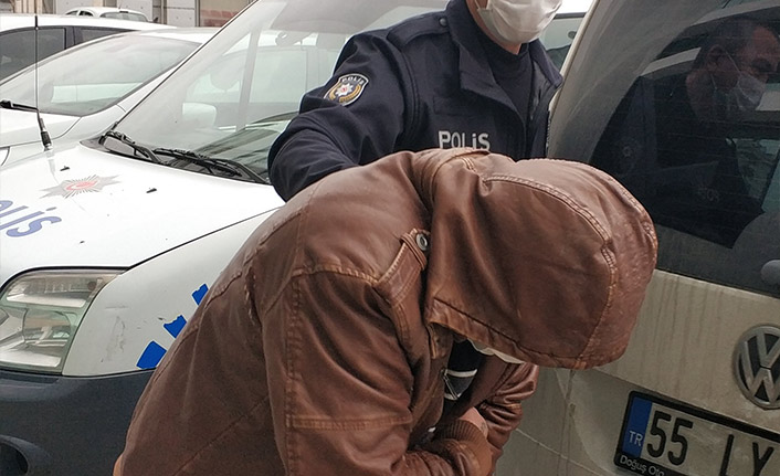 Polis lojmanında hırsızlığa gözaltı