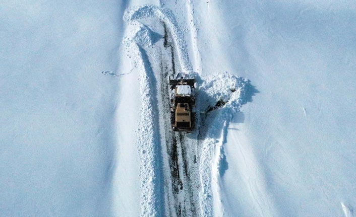 98 köy yolu ulaşıma kapandı 24 Aralık 2020