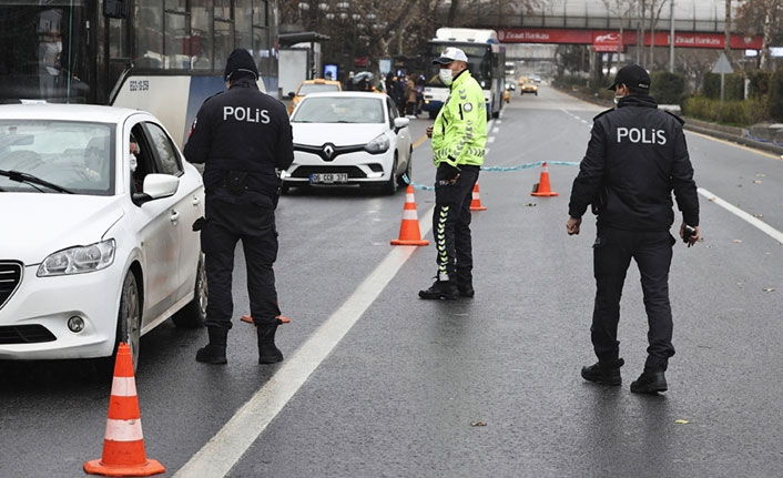 Kısıtlamaya uymayan 35 bin 544 kişi hakkında işlem yapıldı