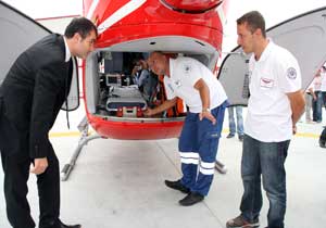 Ambulans helikopter havalandı