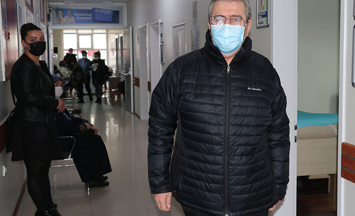 Koronavirüsü yenen doktor 12 günde 10 kilo verdi