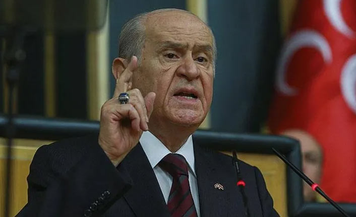 Bahçeli'den yeni anayasa açıklaması