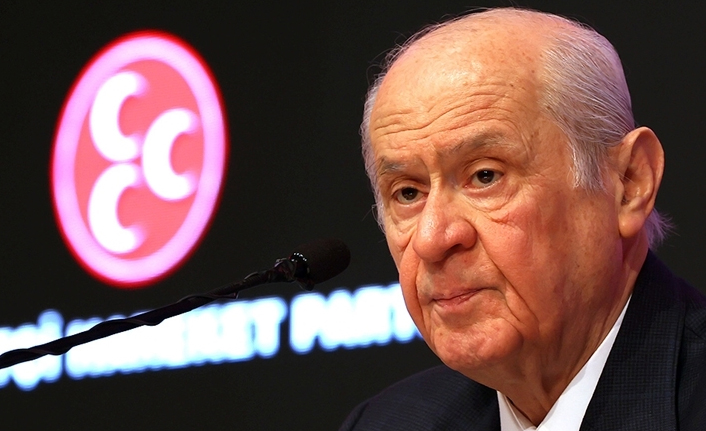 Bahçeli: "Türkiye'nin yeni bir anayasaya ihtiyacı olduğu açık"