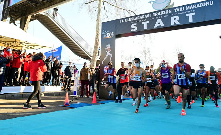 Trabzon Uluslararası Yarı Maratonu başladı