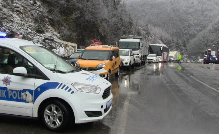 Artvin'de kar çileye dönüştü