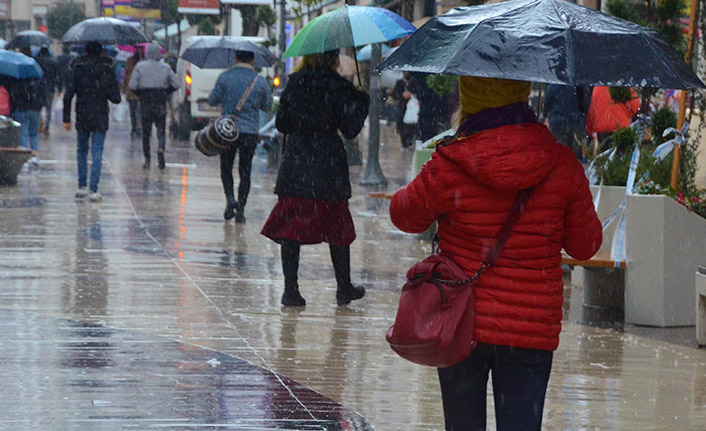 Ordu’da sağanak etkili oluyor